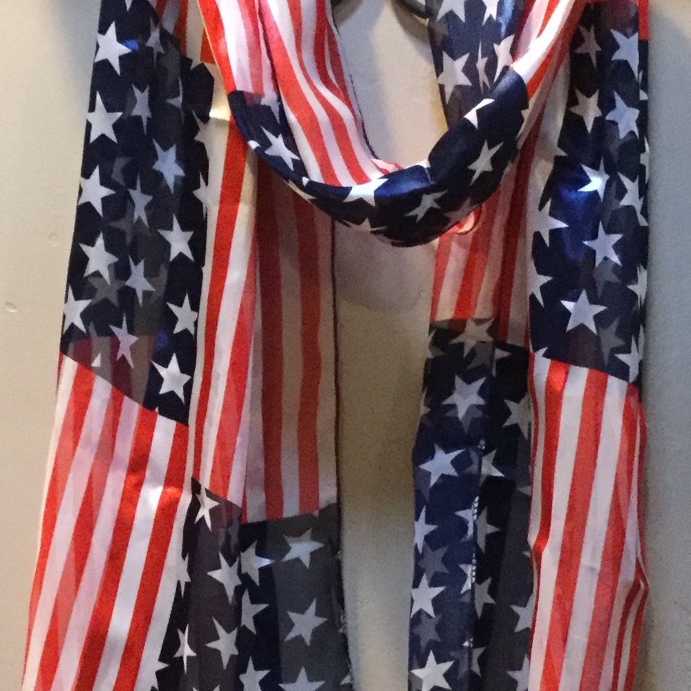 Scarf ⭐️Bundle 3 For $18⭐️